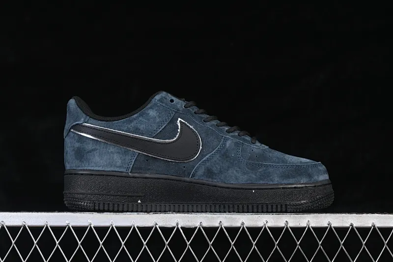 All categories Nk Air Force 1 Air Force series Nk Air Force 1 Low Air Force low-top Nike Air Force 1'07 Low Dark blue black Full suede Air Force low-top casual sneakers ZH0316-157